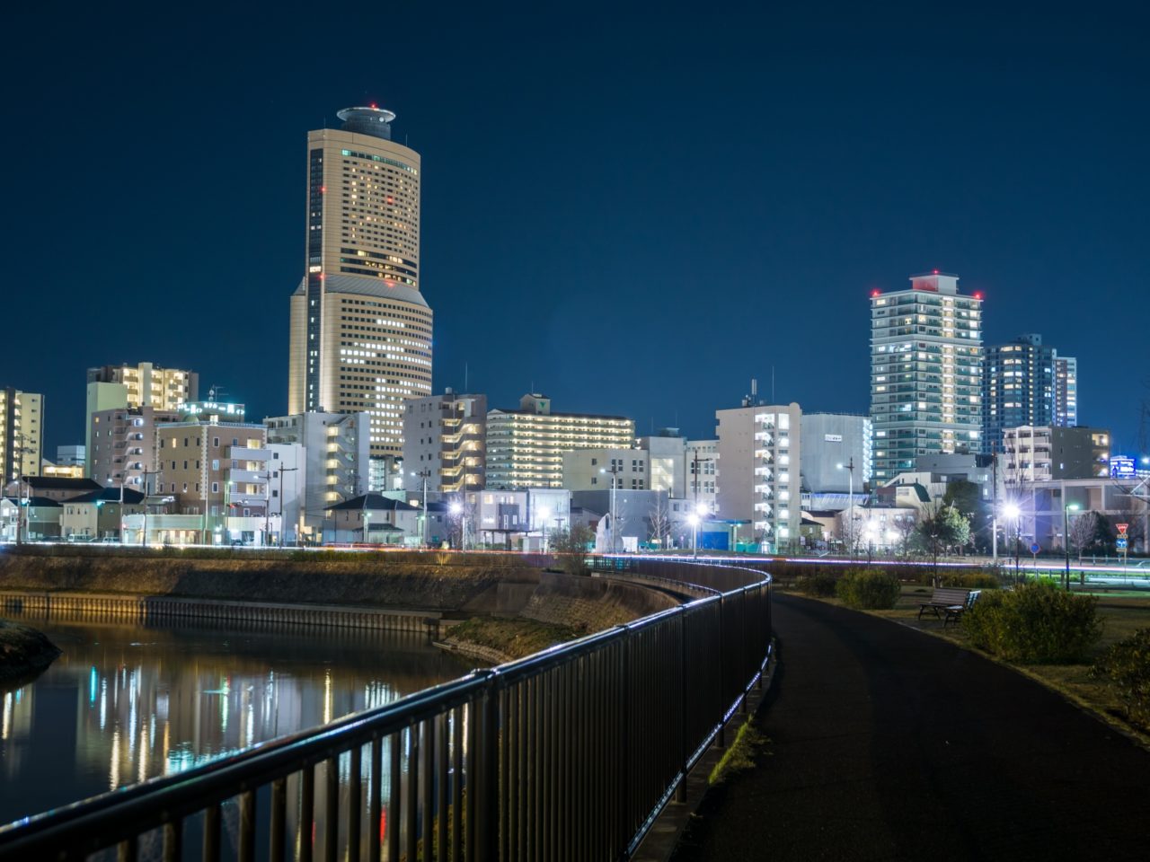 浜松市の市街地の夜景
